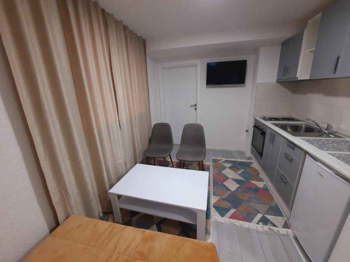 דירות Apartman-Stan Na Dan -Stolac מראה חיצוני תמונה